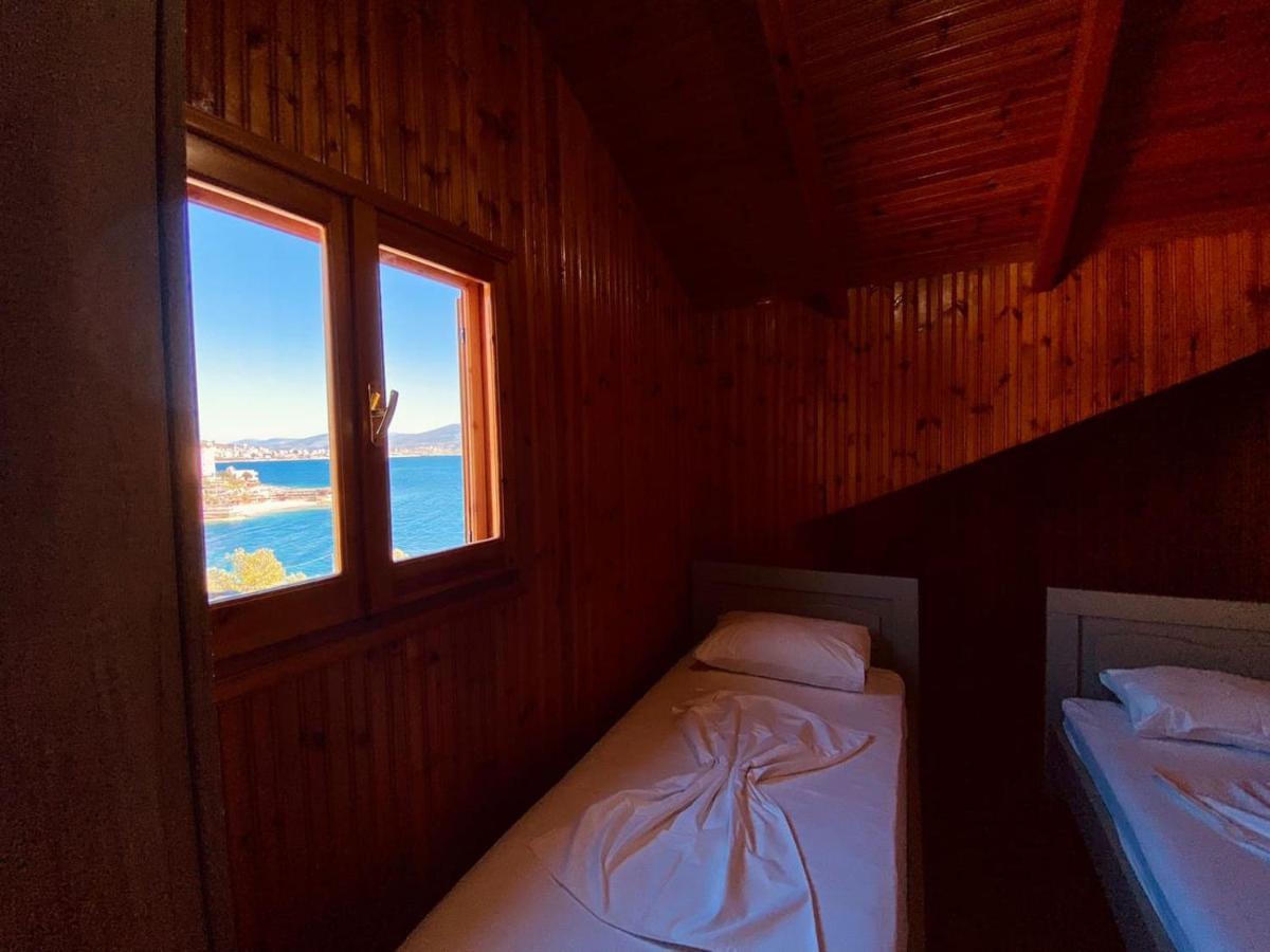 Wild Villa Apartments Sarandë Exterior foto